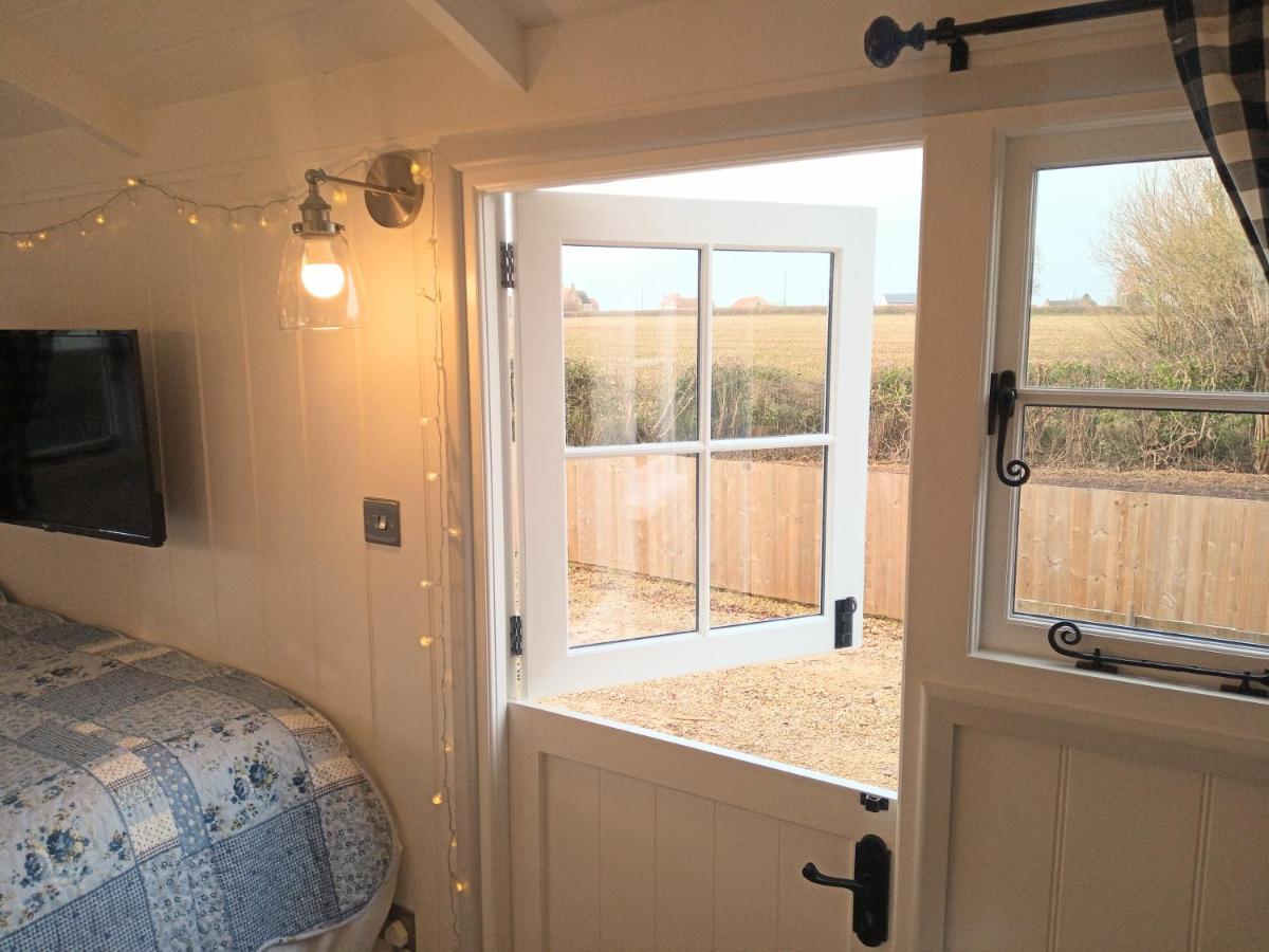 Yew Tree View Luxury Shepherd'S Hut Sturminster Newton Zewnętrze zdjęcie
