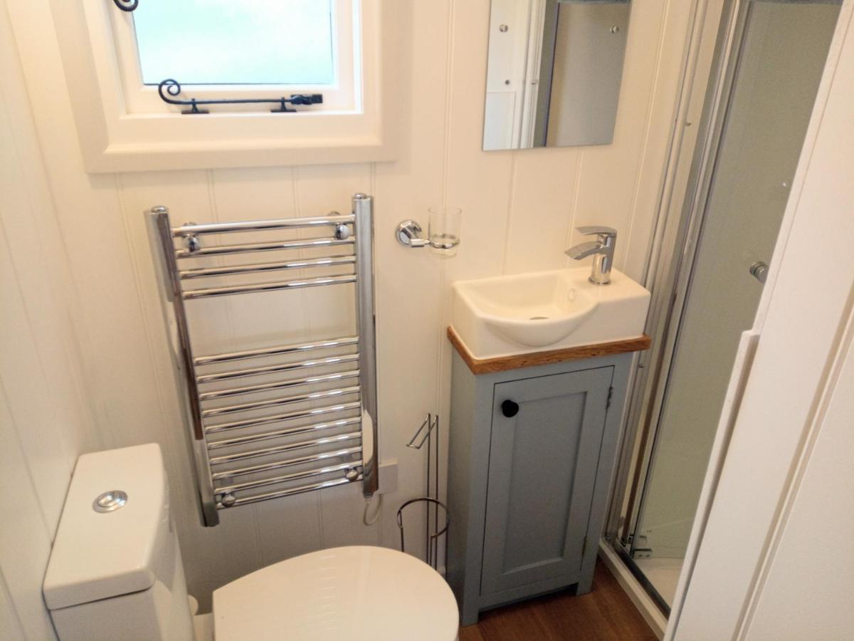 Yew Tree View Luxury Shepherd'S Hut Sturminster Newton Zewnętrze zdjęcie